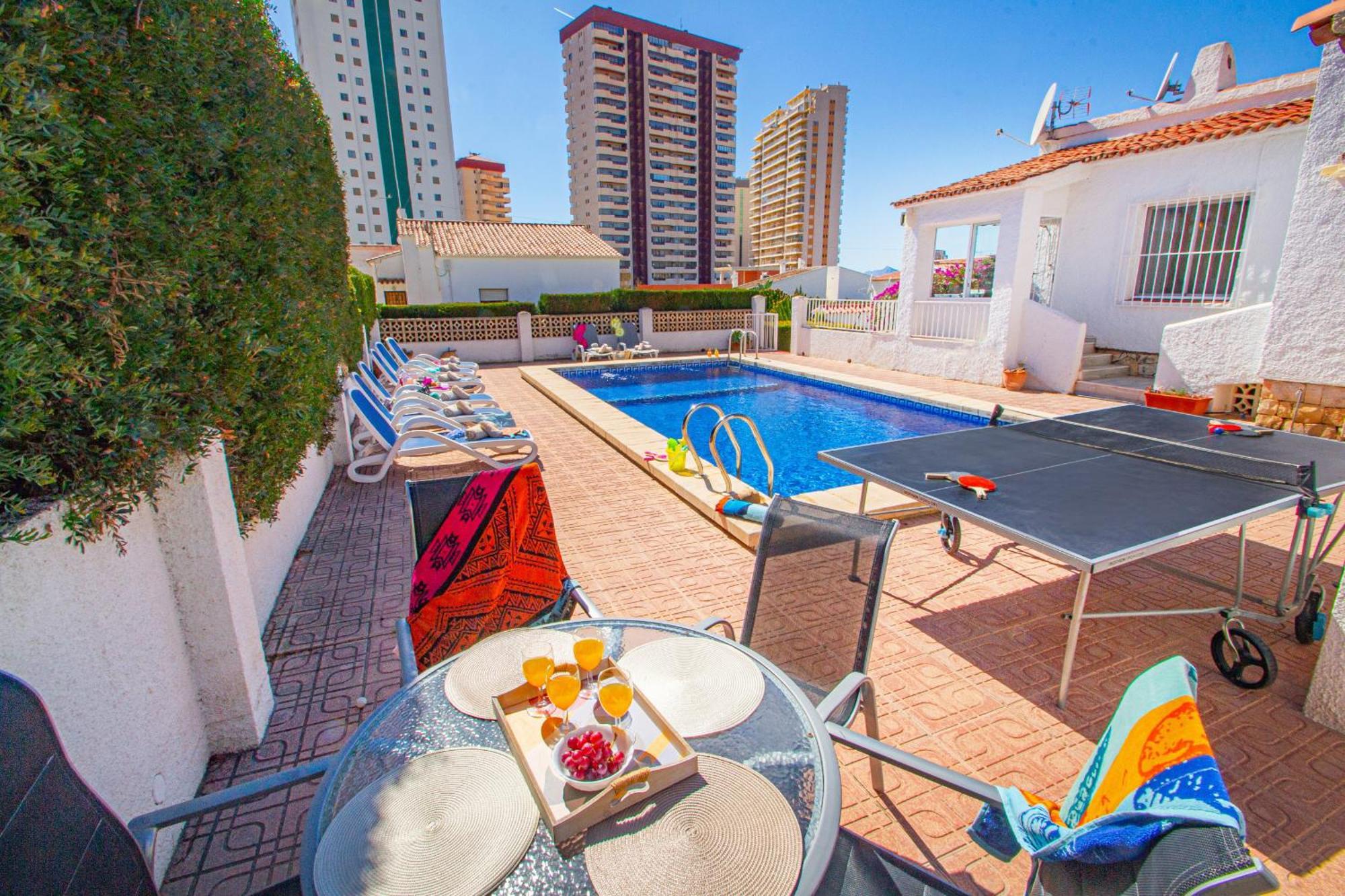 Catrina - Plusholidays Calpe
