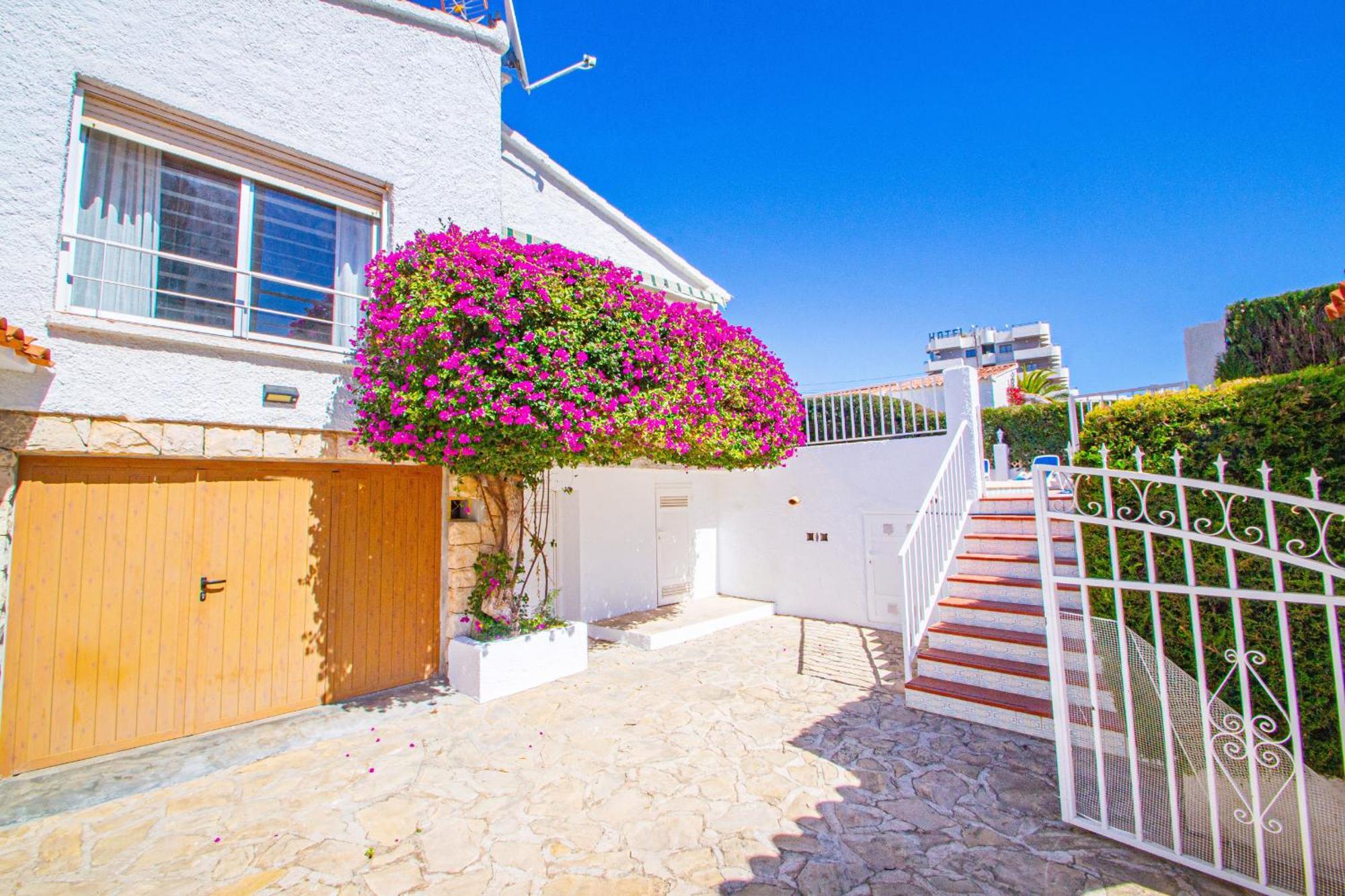 Catrina - Plusholidays Villa Calpe